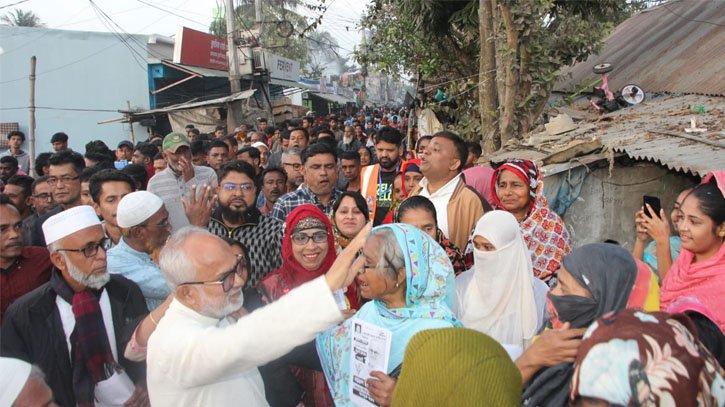 খুলনাকে নতুনরূপে পেতে ধানের  শীষের প্রার্থীকে ভোট দিন : মঞ্জু