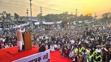 চাপে পড়ে গণভোট নিয়ে কথা বলছে একটি দল: জামায়াত আমির